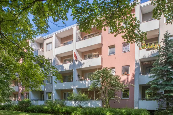 Sanierte 2 Zimmer mit Balkon — photo 1